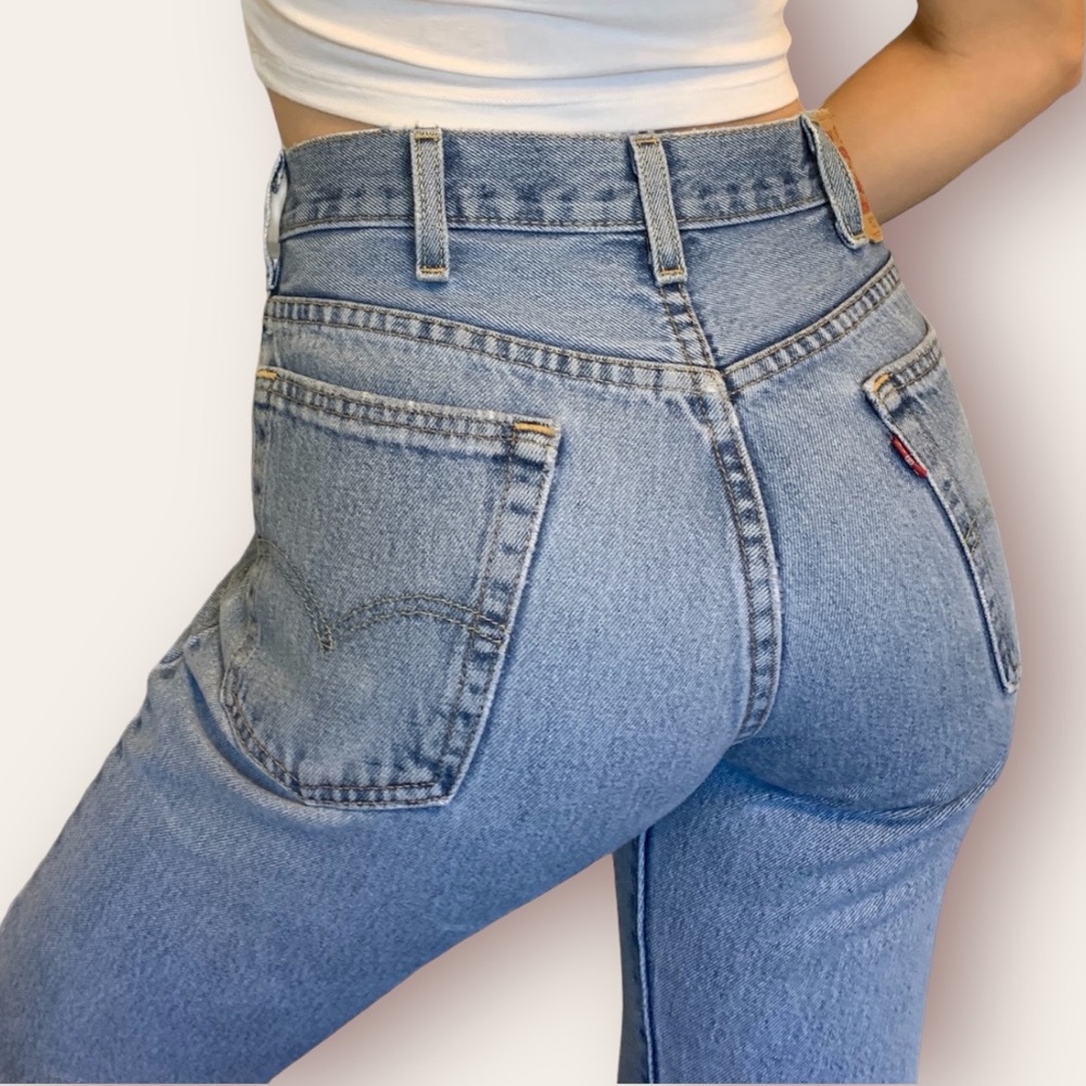 SOLD Vintage Levi’s 517 jeans size 30x34